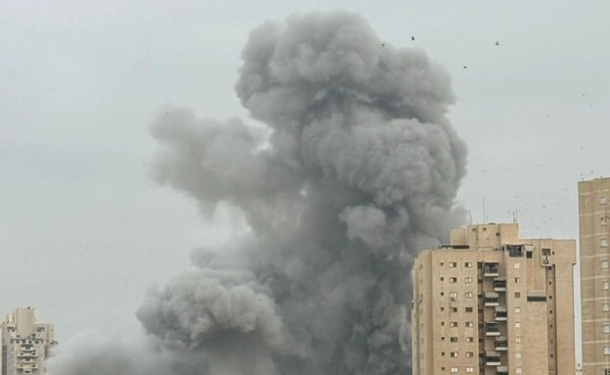 İran İsrailin bu şəhərini vurdu - 6 nəfər ÖLDÜ