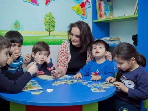 Məktəbəqədər təhsillə bağlı qanuna dəyişiklik - Deputatlar təsdiqlədi