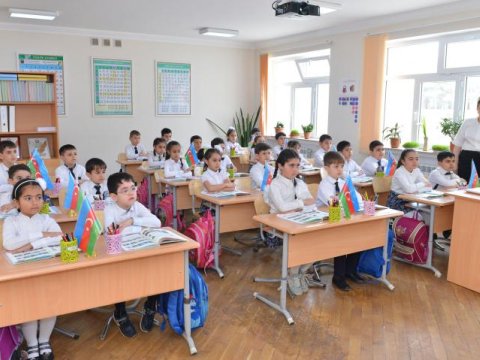 Bölgələrdə lisey və gimnaziyaların sayı ARTIRILACAQ