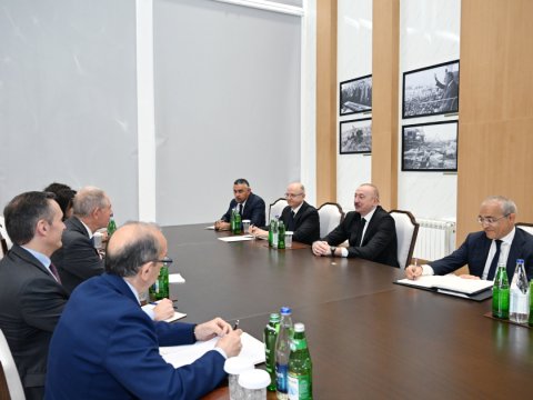 İlham Əliyev Mingəçevirdə italiyalı naziri qəbul etdi