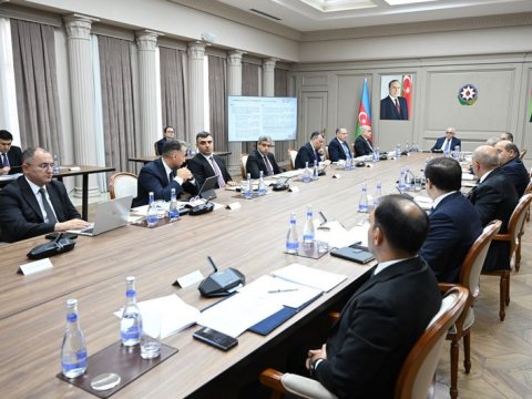 Əli Əsədov nazirləri topladı: tapşırıqlar verdi