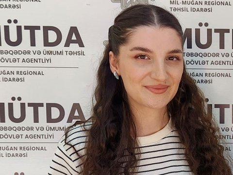 İnformatika müəllimi sertifikasiyada 60 bal topladı