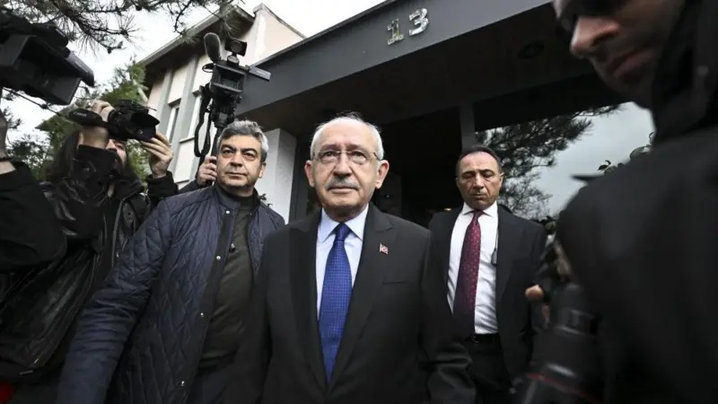 Kılıçdaroğlu CHP sədrliyinə qayıdışını İSTİSNA ETMİR