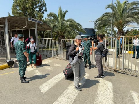 İrandan təxliyə olunanlar arasında ABŞ vətəndaşları çoxluq təşkil edir