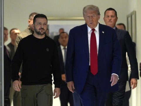 Tramp&nbsp;Zelenski ilə Haaqada görüşdü - YENİLƏNİB