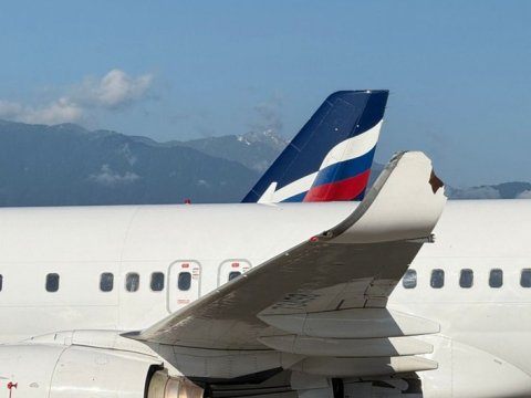 Rusiyada təyyarələr hava limanında toqquşdu