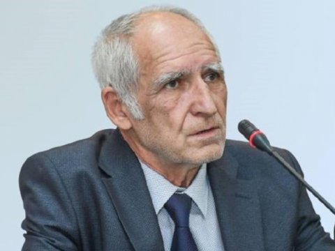 Tanınmış təhsil eksperti vəfat etdi