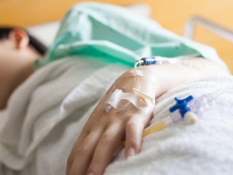 Yeniyetmə boğazından əməliyyat olundu - 3 gün sonra öldü