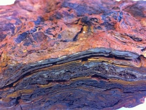 Dünyanın ən qədim daşları