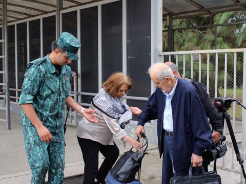 İrandan Azərbaycana&nbsp;təxliyə davam edir