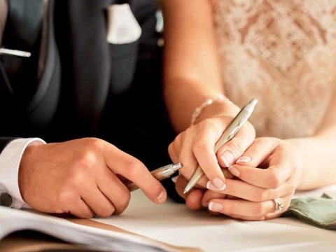 Dövlət Komitəsi erkən evlilik və qohum nikahları barədə məlumat yaydı