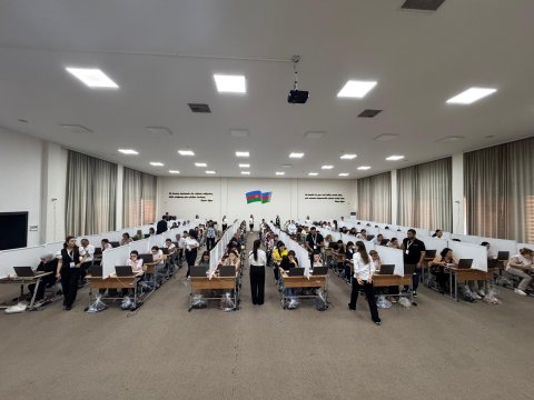 Təkrar sertifikatlaşdırma suallarında səhv aşkarlanmayıb - Nazirlik