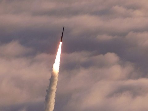 İsrail raket atəşinə tutuldu