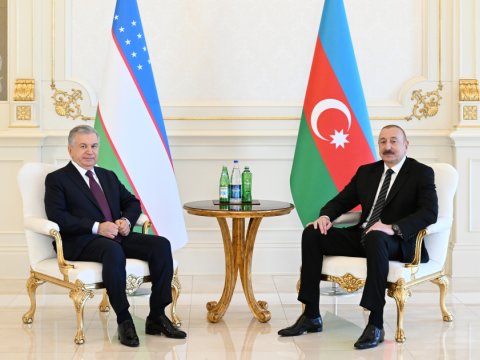 Prezidentlər arasında təkbətək görüş olub - YENİLƏNİB