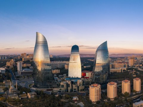 Bakıda “Özbəkistan” parkının təməli qoyuldu