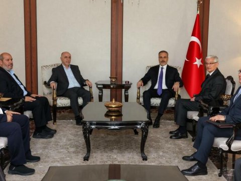 Fidan HƏMAS lideri ilə Qəzzanı müzakirə etdi