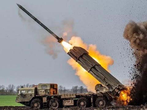 Rusiya Poltavanı vurdu: 2 ölü, 11 yaralı