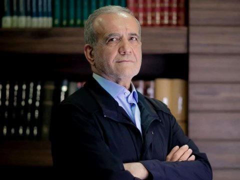 Biz maneələr deyil, körpülər tikməyə çalışırıq - Pezeşkian