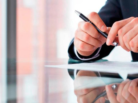 İnformasiya agentliklərinə dair yeni tələblər ilk oxunuşda qəbul edilib