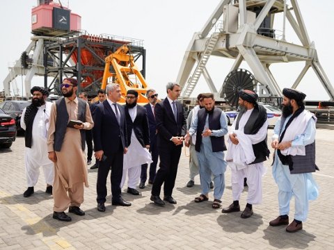 Rövşən Rüstəmov Əbdül Qani Bəradərlə görüşüb