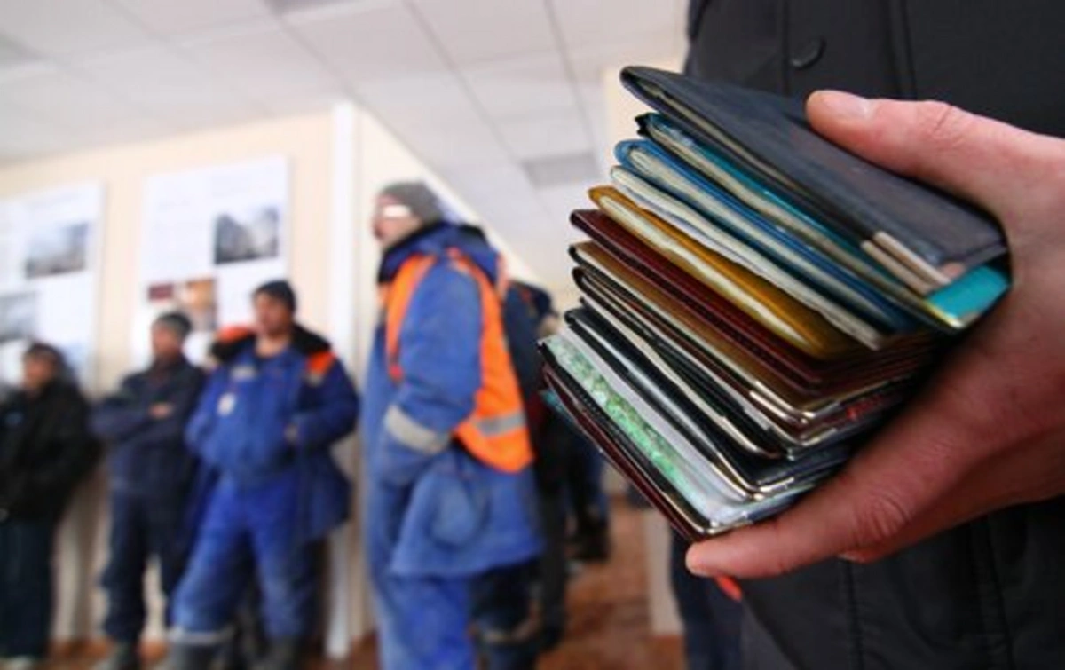 Azərbaycanlılar Rusiya bazarlarını tərk edərsə… iqtisadi risk, yoxsa fürsət?