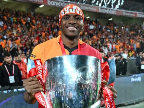 &ldquo;Qalatasaray&rdquo;&nbsp;Osimhenlə razılığa gəldi