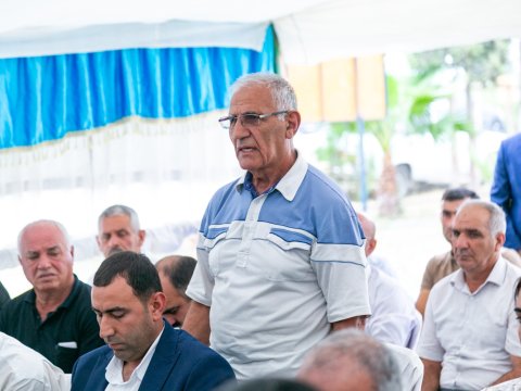 Rüstəm Xəlilov vətəndaşların problemlərini dinləyib - GÖRÜNTÜ&nbsp;