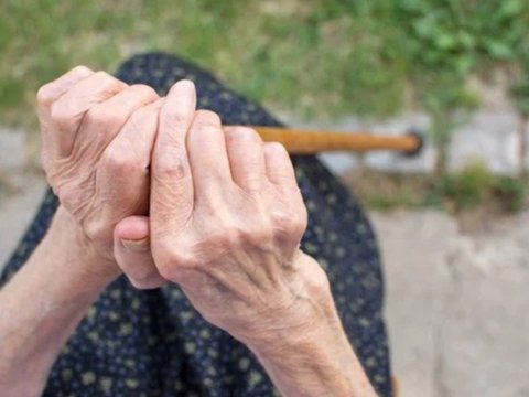 Sumqayıtda 63 yaşlı qadına qarşı quldurluq etdilər