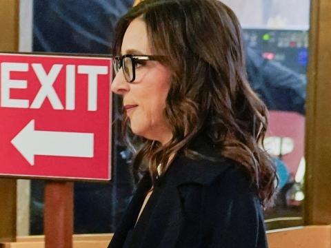 "X"in baş direktoru istefa verdi