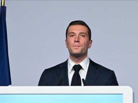 Fransada müxalif partiyanın ofisində axtarış aparıldı