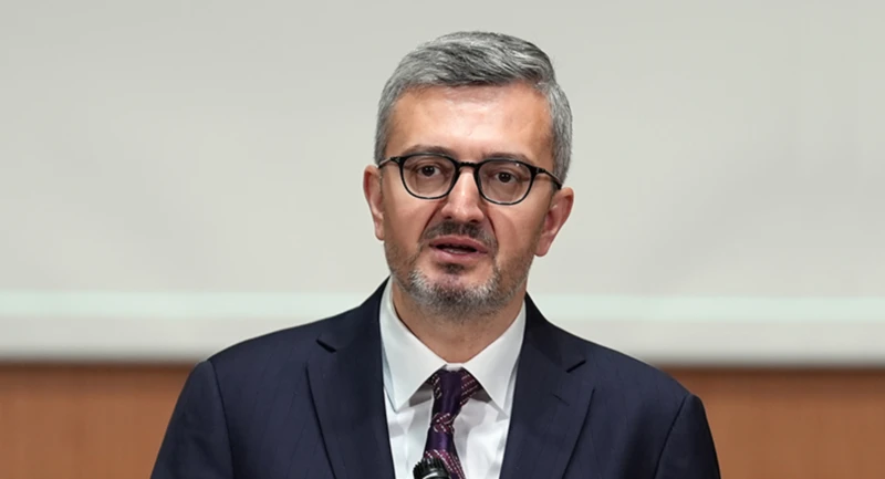 Ərdoğanın yüksək vəzifə verdiyi&nbsp;Burhanəddin Duran KİMDİR...