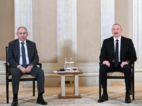 Əliyev-Paşinyan görüşü BAŞLADI - GÖRÜNTÜLƏR