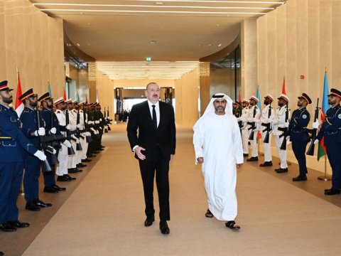 İlham Əliyevin Birləşmiş Ərəb Əmirliklərinə səfəri başa çatdı