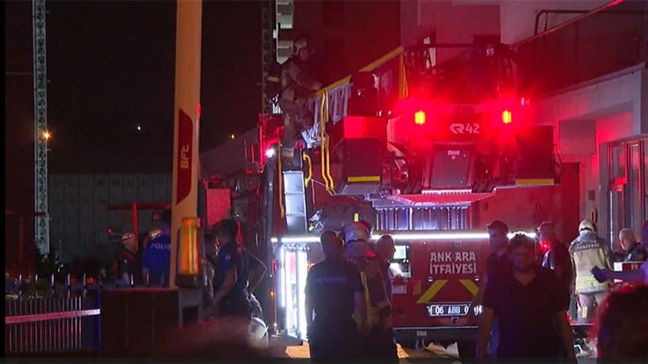 Ankarada güclü yanğın - 3 nəfər öldü, 20 nəfər zəhərləndi