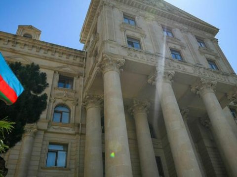 XİN-dən Monteneqroya BAYRAM TƏBRİKİ