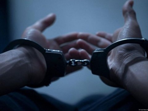 Qardaşı oğlunu dəmir parçası ilə qətlə yetirən kişi tutuldu