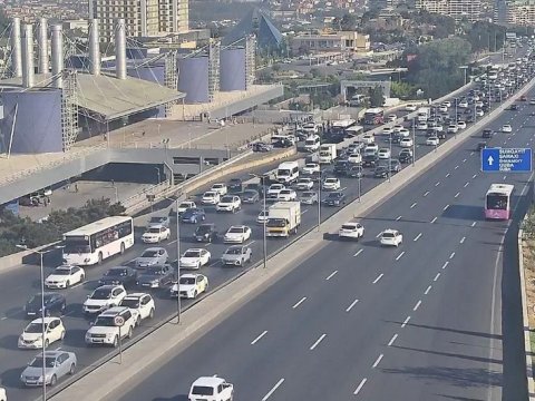 Hazırda tıxac olan yolların SİYAHISI