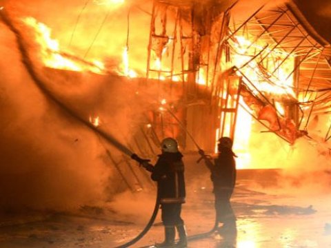 Samuxda uşaq bağçası yandı