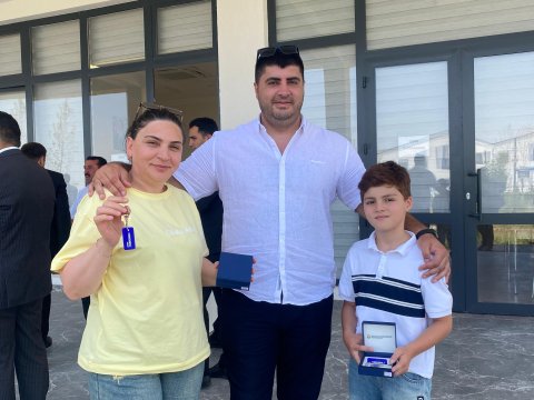 Kəngərliyə köçən ailələrə mənzillərin açarları verildi - FOTO