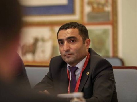 Paşinyan daha bir yüksək çinli məmuru işdən çıxardı