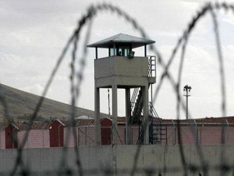 İntizam xarakterli hərbi hissədə cəzaçəkmə halları ARTIB