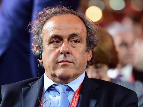 Platininin evi qarət olundu