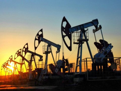 Azərbaycan nefti ucuzlaşdı