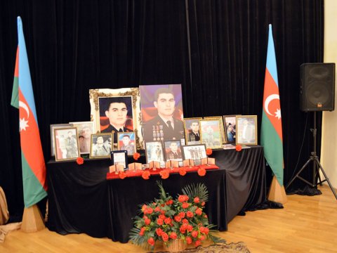 Şəhidlərin xatirəsi anıldı&nbsp;- FOTOLAR