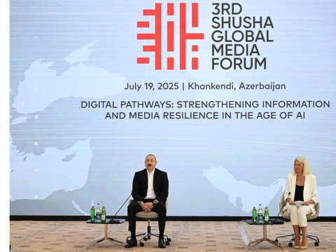 Prezident Şuşa Qlobal Media Forumunda - VİDEO