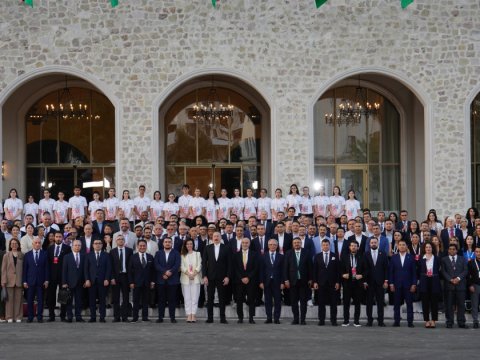 Azərbaycan mediasının inkişafı məni çox sevindirir - İlham Əliyev