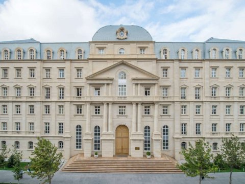 Büdcədə 5 milyard manat profisit yaranıb