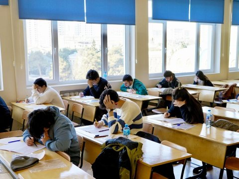 13 min nəfər magistr adını qazanıb