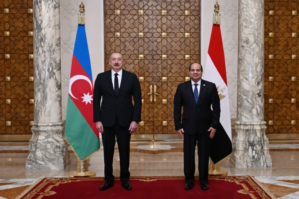 İlham Əliyev Misir Prezidentini təbrik etdi
