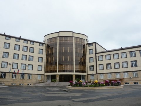 UNEC-in Dərbənd filialının tələbələrinə diplomları verildi